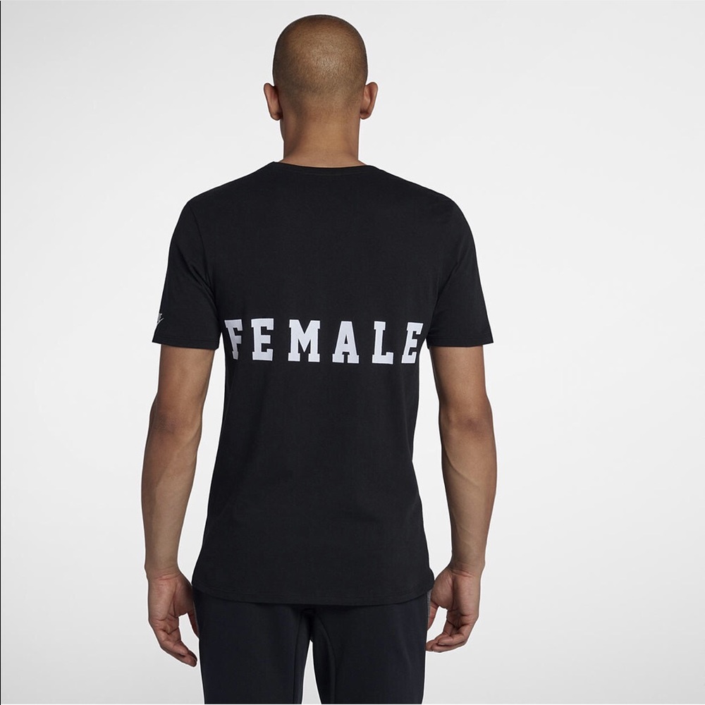 NIKE SPORTSWEAR THE FORCE IS FEMALE BLACK T-SHIRT - Picture 5 of 5